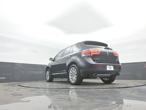 Used 2014 Lincoln MKX FWD w/ Equipment Group 101A image 36