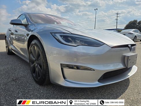Used 2024 Tesla Model S Plaid AWD/4WD image 24