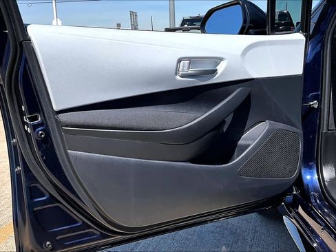 Used 2026 Toyota Corolla SE image 22