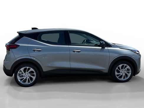New 2027 Chevrolet Bolt LT w/ Comfort Package image 6