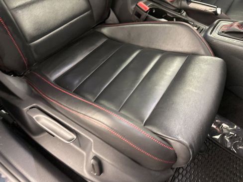 Used 2019 Volkswagen GTI Autobahn image 27