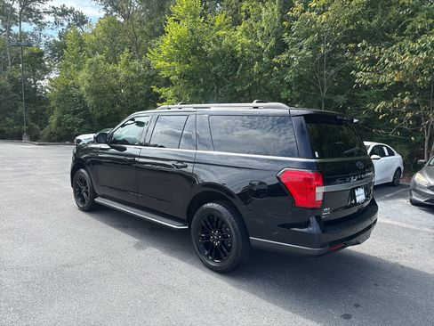 Used 2022 Ford Expedition Max XLT AWD/4WD image 33
