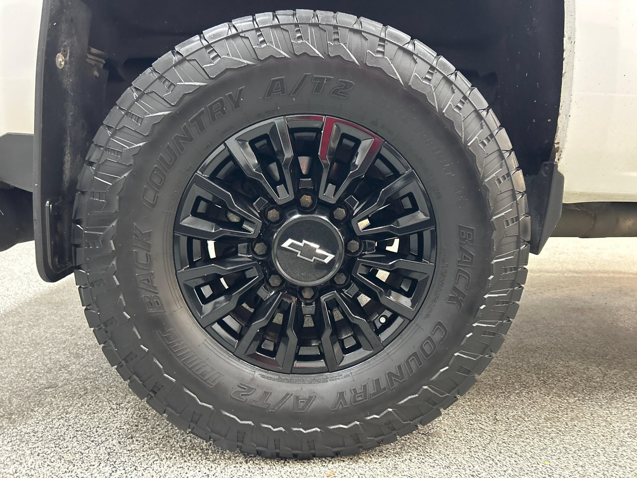 Used 2015 Chevrolet Silverado 2500 LTZ AWD/4WD image 7