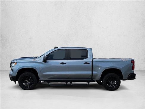 Used 2024 Chevrolet Silverado 1500 LT Trail Boss w/ Convenience Package II AWD/4WD image 8