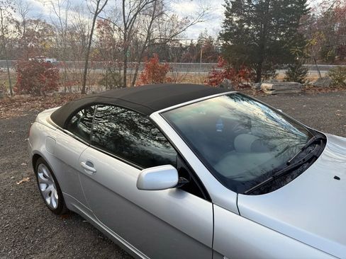 Used 2005 BMW 645Ci 645Ci Convertible 2D image 10