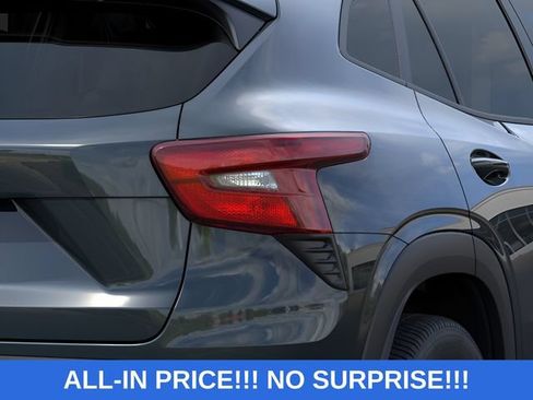New 2026 Chevrolet Trax LS w/ LS Convenience Package FWD image 21