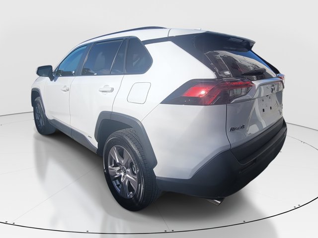 Used 2025 Toyota RAV4 XLE AWD/4WD image 5
