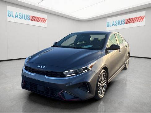 Used 2023 Kia Forte GT-Line w/ GT-Line Premium Package image 7
