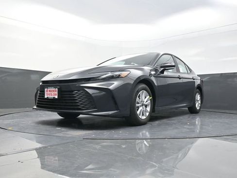 New 2026 Toyota Camry LE FWD image 29