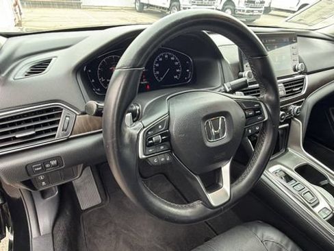 Used 2018 Honda Accord EX-L image 31