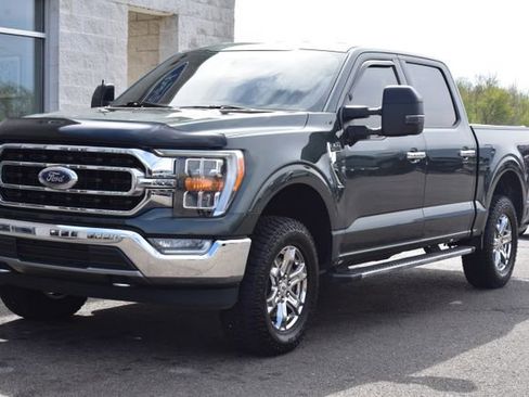 Used 2021 Ford F150 XLT w/ Equipment Group 302A High image 16