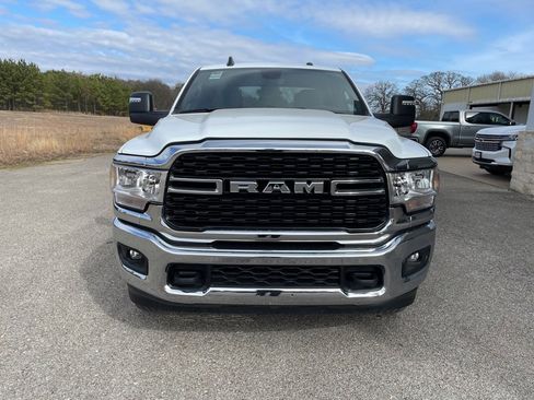 Used 2024 RAM 2500 Big Horn image 8