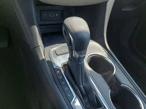 Used 2024 Chevrolet Equinox LS w/ Driver Confidence II Package AWD/4WD image 34