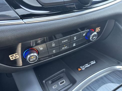 Certified 2023 Buick Enclave Essence w/ Experience Buick Package image 19