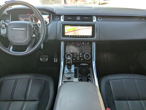 Used 2022 Land Rover Range Rover Sport HST image 21