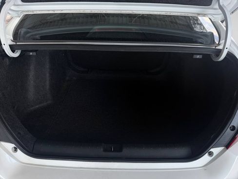 Used 2021 Honda Civic EX-L image 27