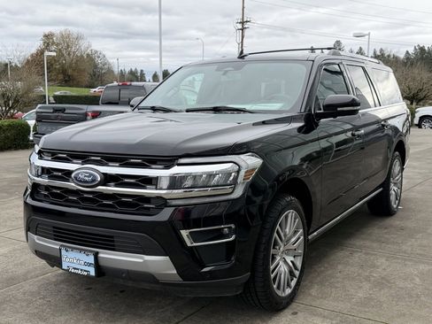 Used 2024 Ford Expedition Max Limited image 4