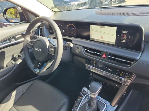 New 2026 Kia Seltos EX image 8