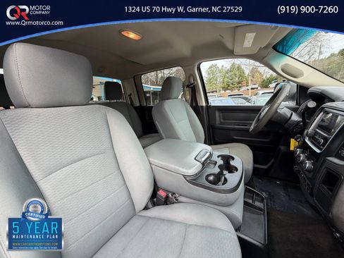 Used 2017 RAM 3500 Tradesman w/ Chrome Appearance Group AWD/4WD image 19