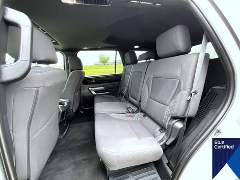Used 2025 Toyota Sequoia SR5 AWD/4WD image 22
