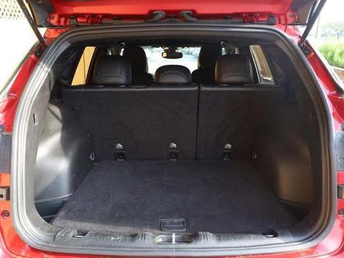 Used 2025 Jeep Compass Limited AWD/4WD image 7