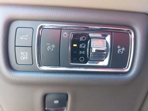 Used 2022 Lincoln Nautilus Reserve AWD/4WD image 26
