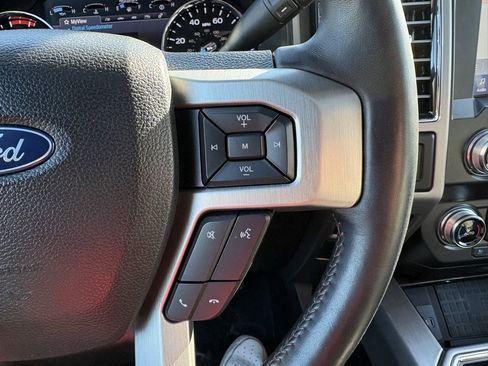 Used 2020 Ford F350 Platinum image 19