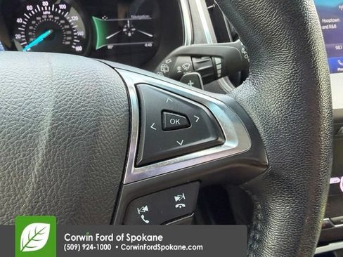 Used 2020 Ford Edge Titanium w/ Equipment Group 301A AWD/4WD image 27