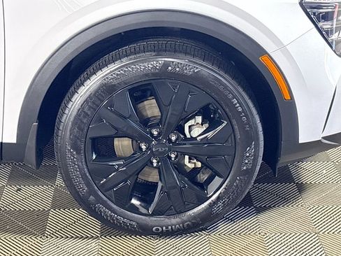 Used 2025 Kia Sportage X-Line image 24