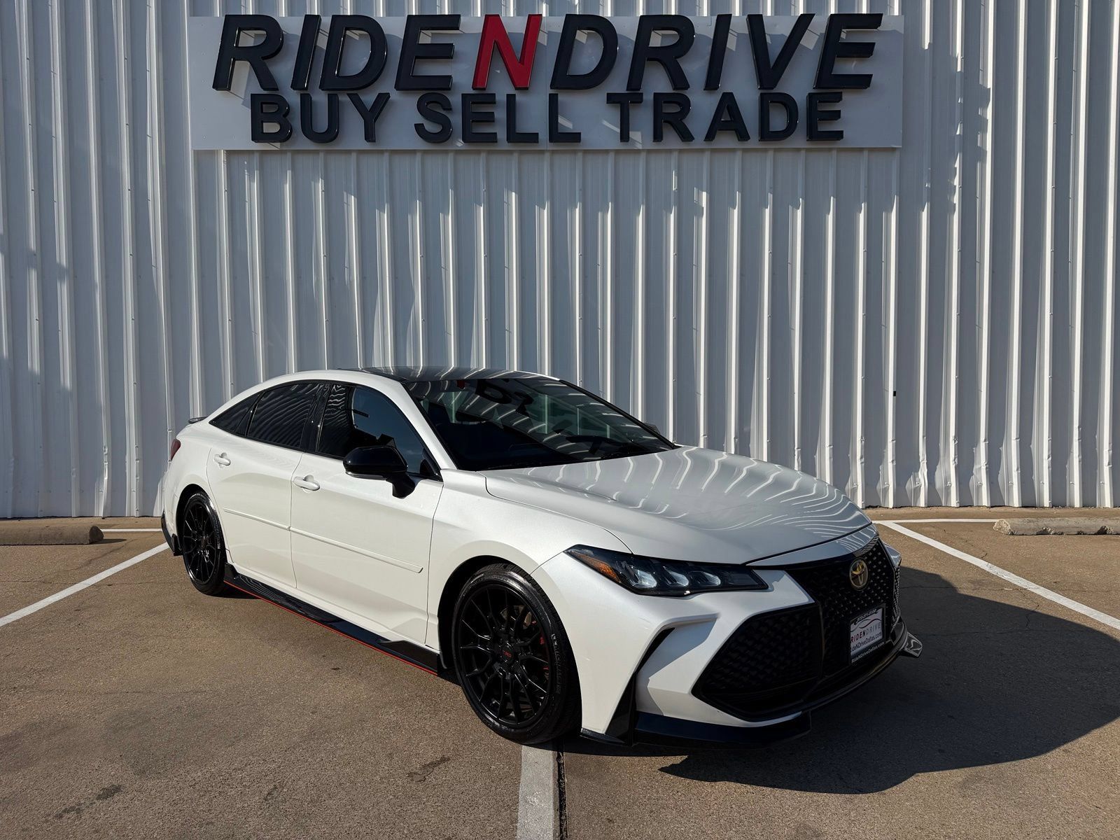 Used 2021 Toyota Avalon TRD FWD image 9