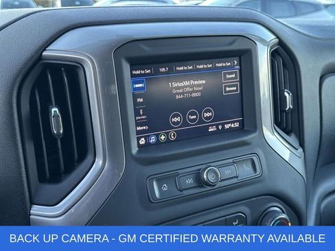 Used 2021 Chevrolet Silverado 1500 Custom image 3
