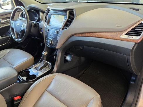 Used 2018 Hyundai Santa Fe Limited FWD image 24