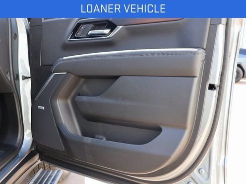 New 2026 GMC Yukon Denali w/ Denali Reserve Package AWD/4WD image 11