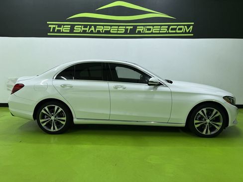 Used 2016 Mercedes-Benz C 300 4MATIC Sedan w/ Premium 1 Package image 11