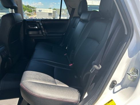 Used 2024 Toyota 4Runner TRD Off-Road Premium w/ Off Road Premium Plus Package AWD/4WD image 11