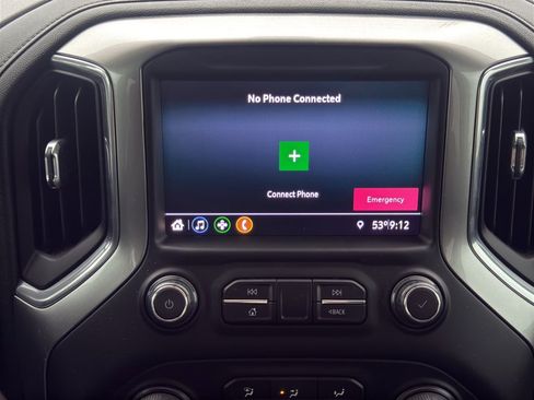 Used 2020 Chevrolet Silverado 1500 LT image 16