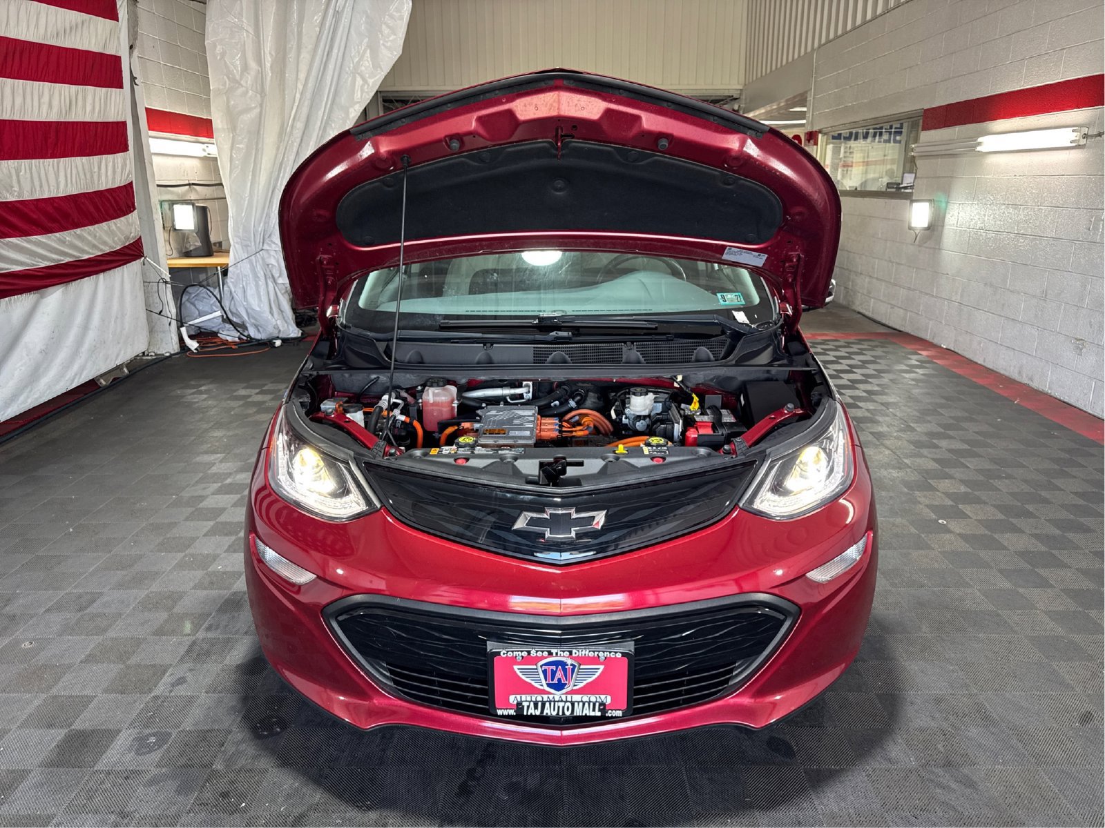 Used 2021 Chevrolet Bolt LT FWD image 11