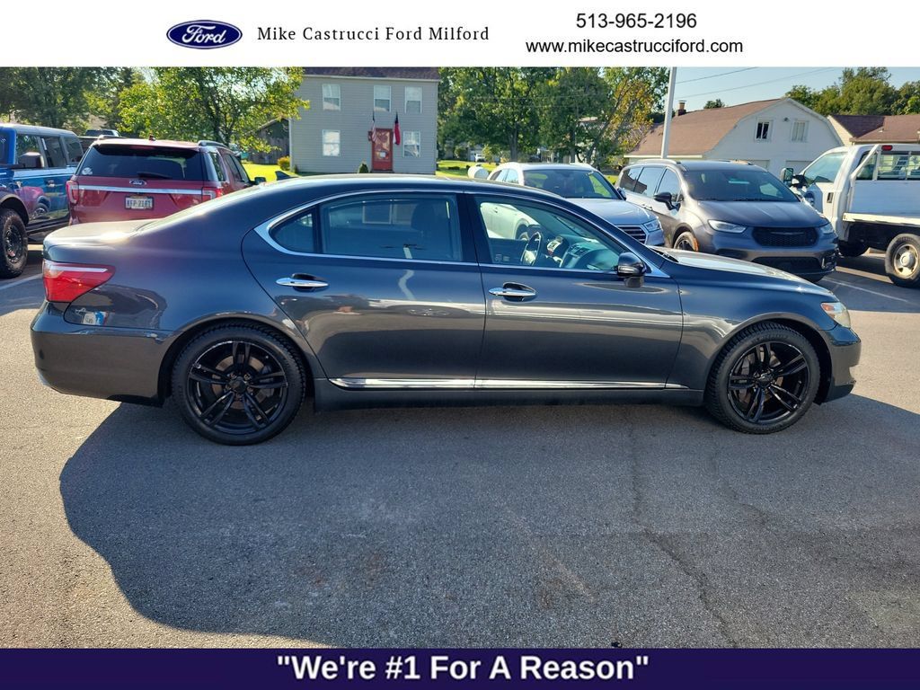 Used 2010 Lexus LS 460 L w/ Rear Seat Upgrade Pkg RWD image 6