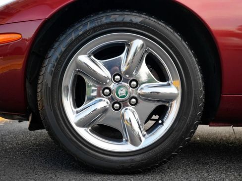 Used 1997 Jaguar XK8 Convertible RWD image 23