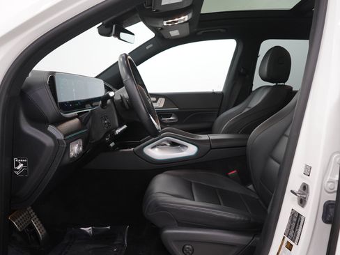 Used 2022 Mercedes-Benz GLS 450 4MATIC image 26