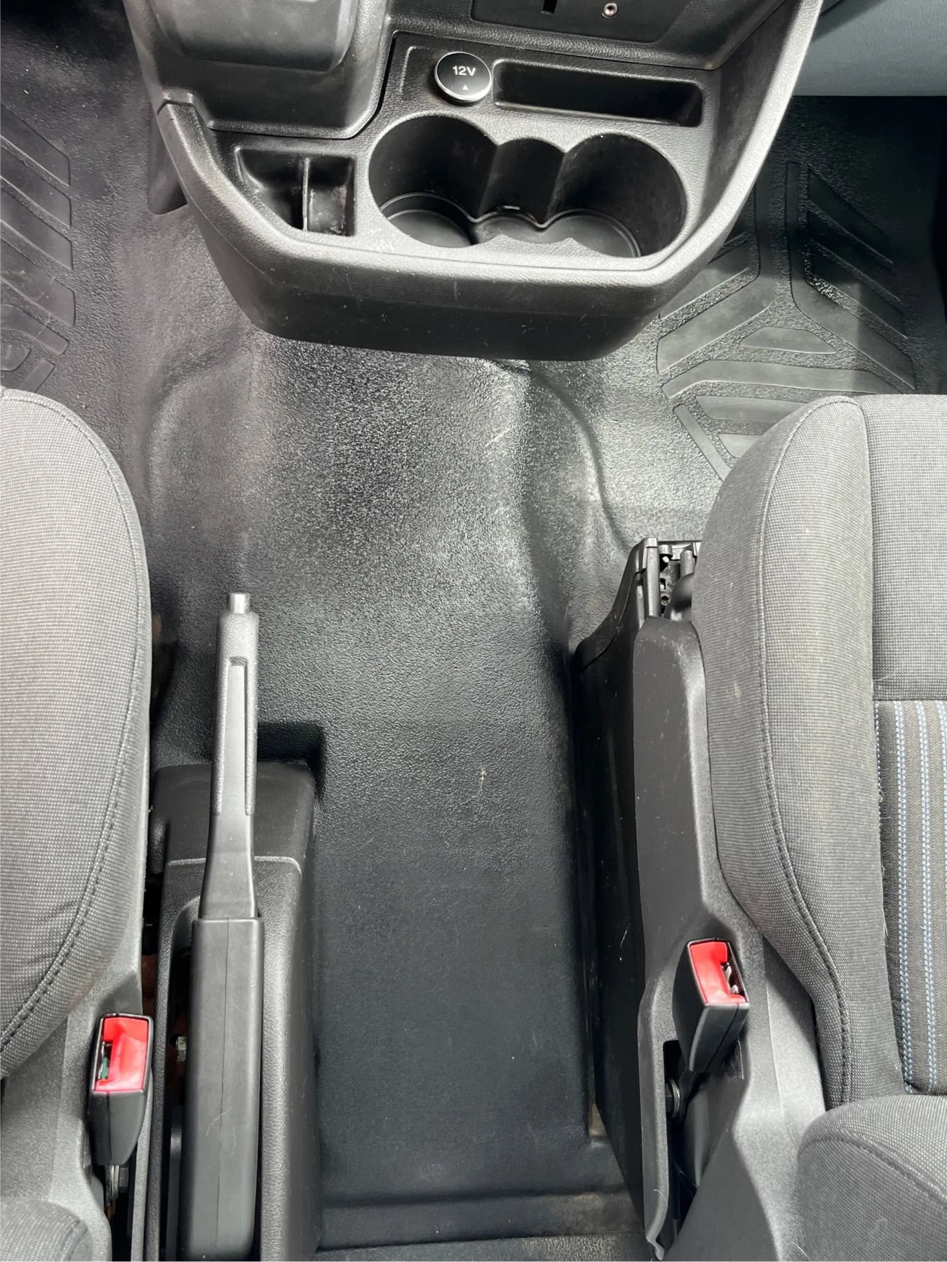 Used 2015 Ford Transit 250 148 Medium Roof RWD image 16