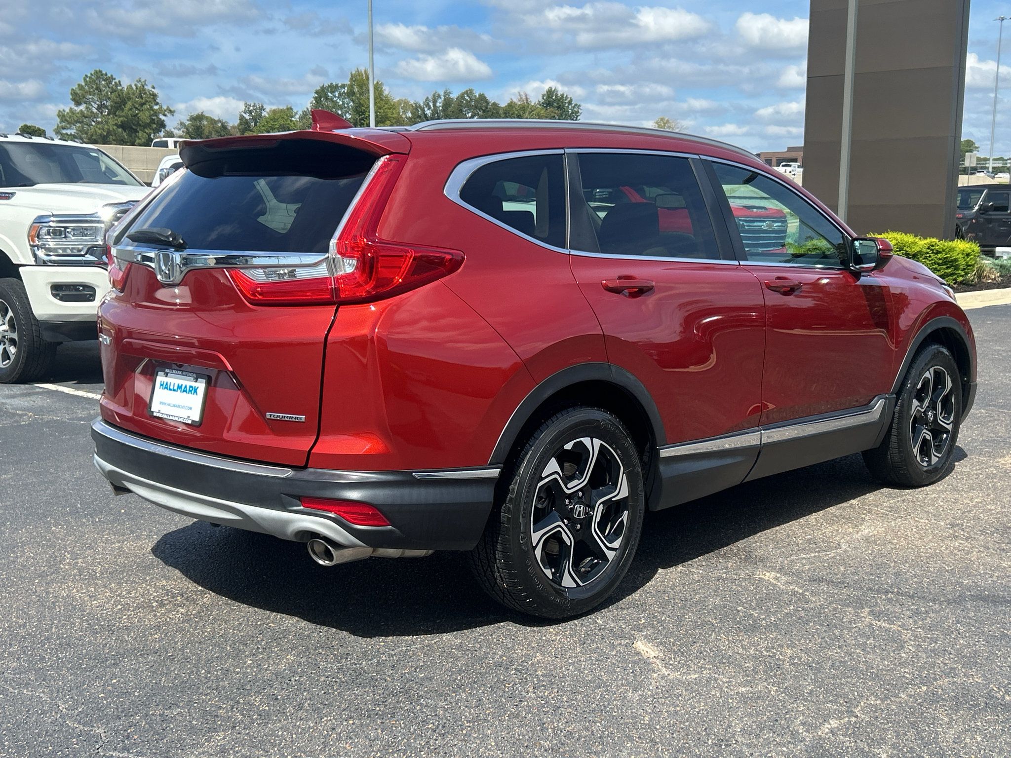 Used 2017 Honda CR-V Touring image 5