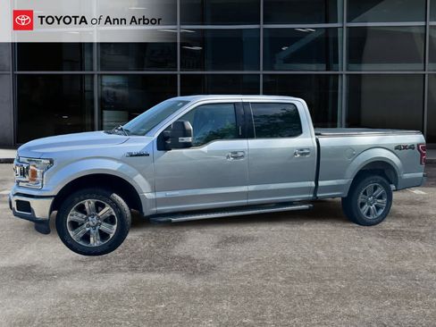 Used 2018 Ford F150 XLT w/ Equipment Group 302A Luxury AWD/4WD image 3