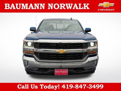 Used 2017 Chevrolet Silverado 1500 LT w/ All Star Edition AWD/4WD image 2