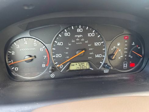 Used 2001 Honda Accord LX image 9