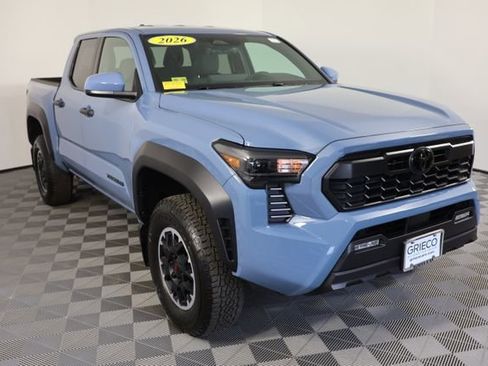 Used 2026 Toyota Tacoma TRD Off-Road AWD/4WD image 1