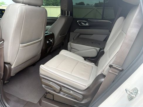 Used 2021 GMC Yukon SLT RWD image 10
