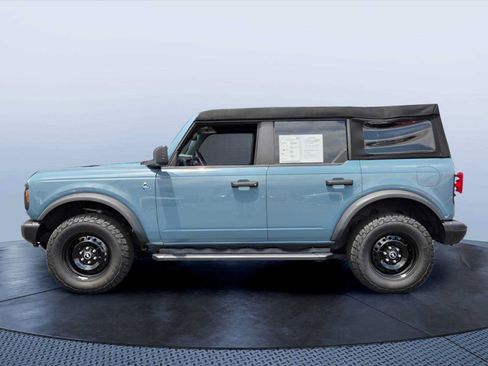 Used 2023 Ford Bronco Black Diamond AWD/4WD image 3