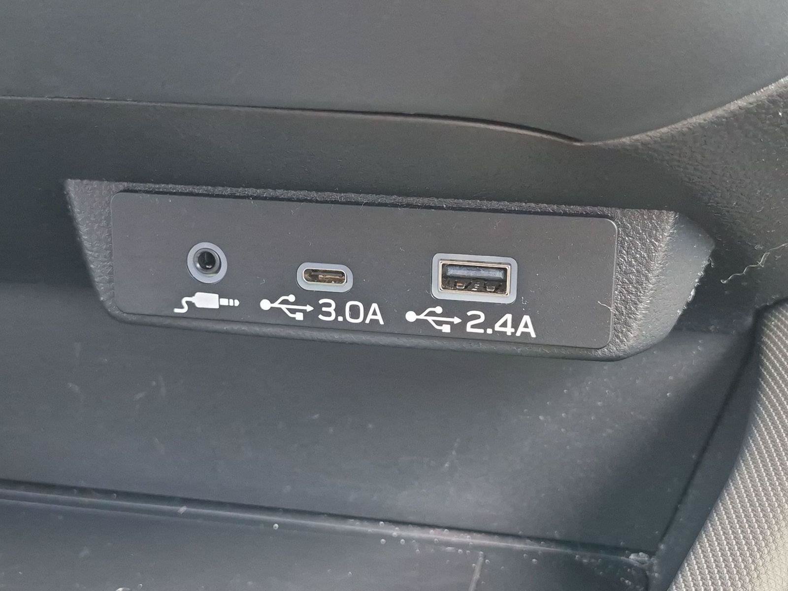 Certified 2025 Subaru Forester Premium AWD/4WD image 33