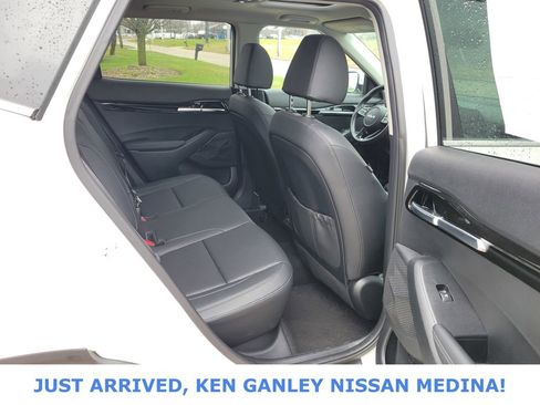 Used 2024 Kia Seltos EX image 19